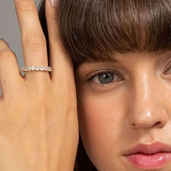 Paved Wedding Band Ring - Picture 4 of 4